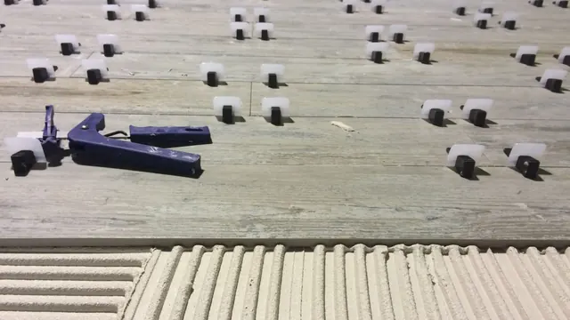 Sistema de nivelación en porcelanatos